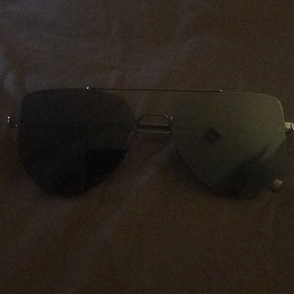 Meet your Posher, Tosha